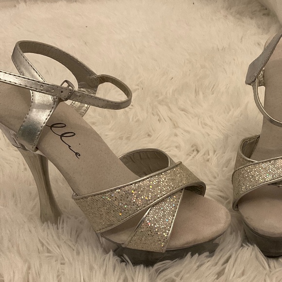 Ellie sequence silver cross front lucite heel platform. - Picture 1 of 1